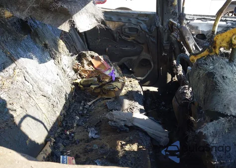 2015 Jeep Renegade Latitude из США, поврежденный, VIN ZACCJBBH0FPC37034